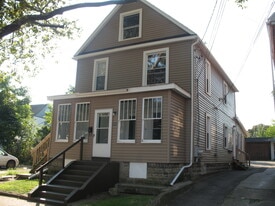 Building Photo - 545 E. 22nd St.