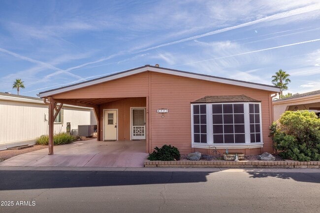 Building Photo - 6113 S Cypress Point Dr