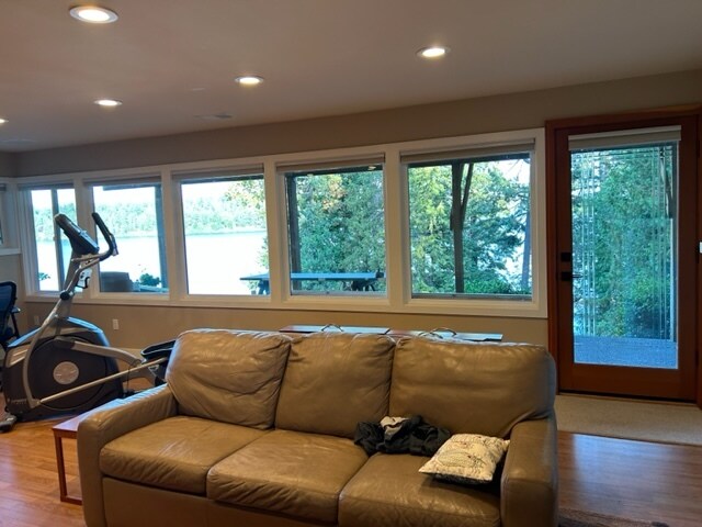 Living Room - 7702 SE 58th St