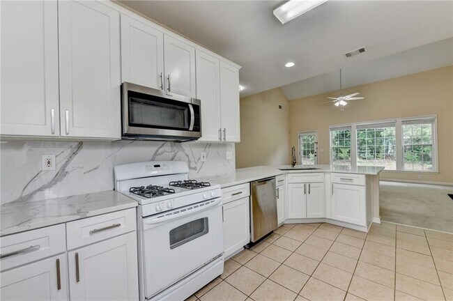 Building Photo - 5073 Aurelia Trail NW