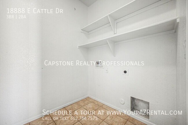 Building Photo - 18888 E Cattle Dr