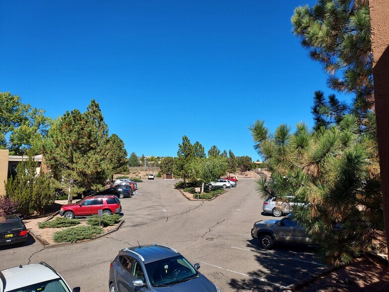 Building Photo - 941 Calle Mejia