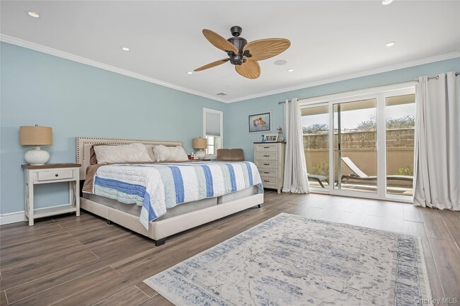 Building Photo - 1051 Oceanfront