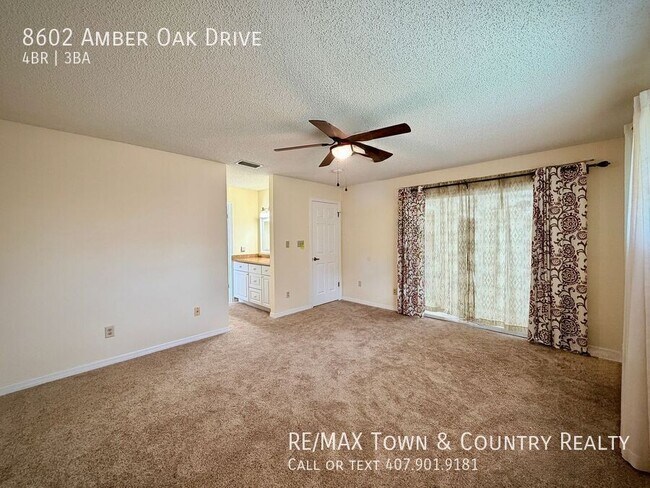Building Photo - 8602 Amber Oak Dr