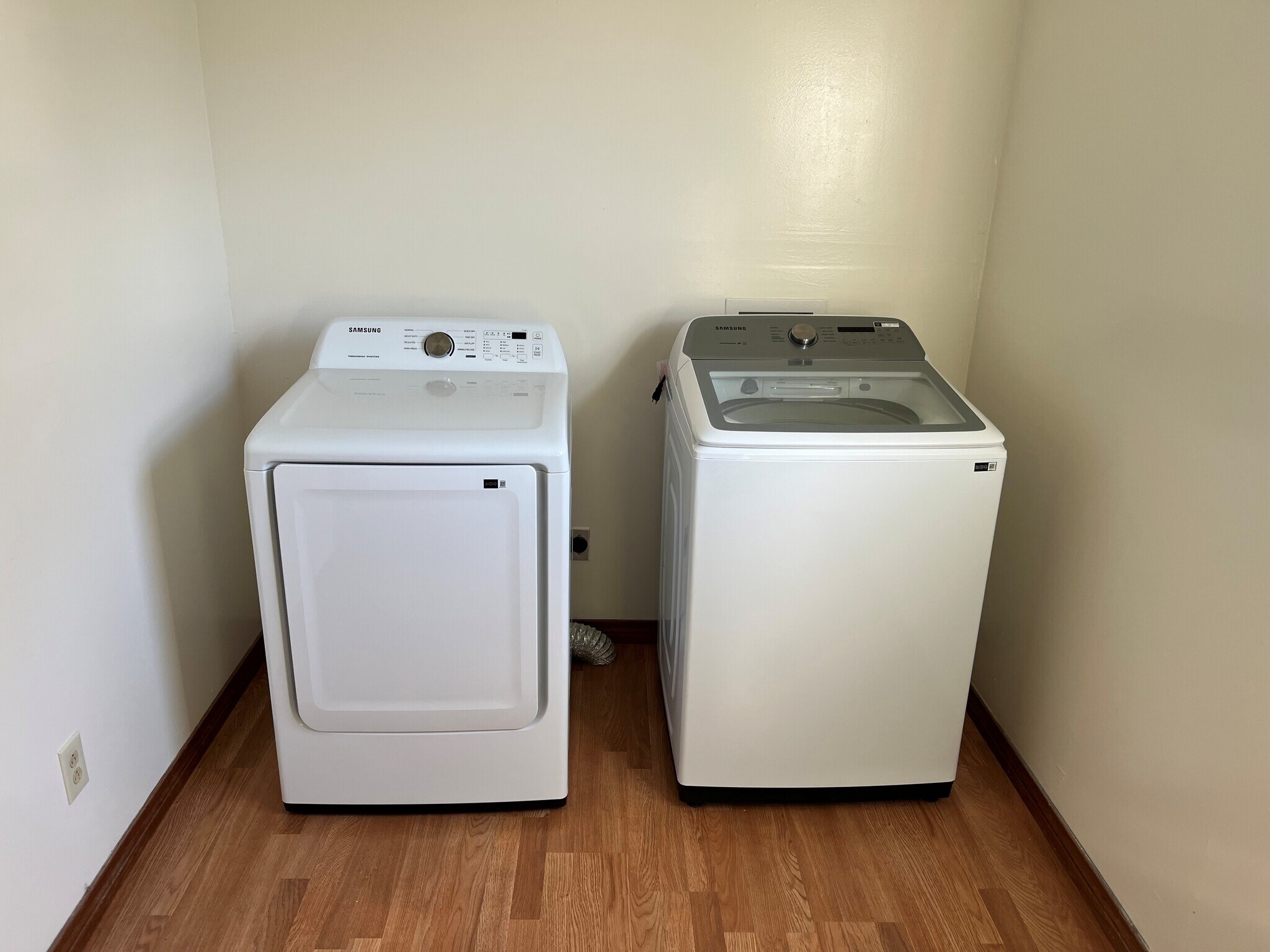 Laundry Room - 173 Highway 1003