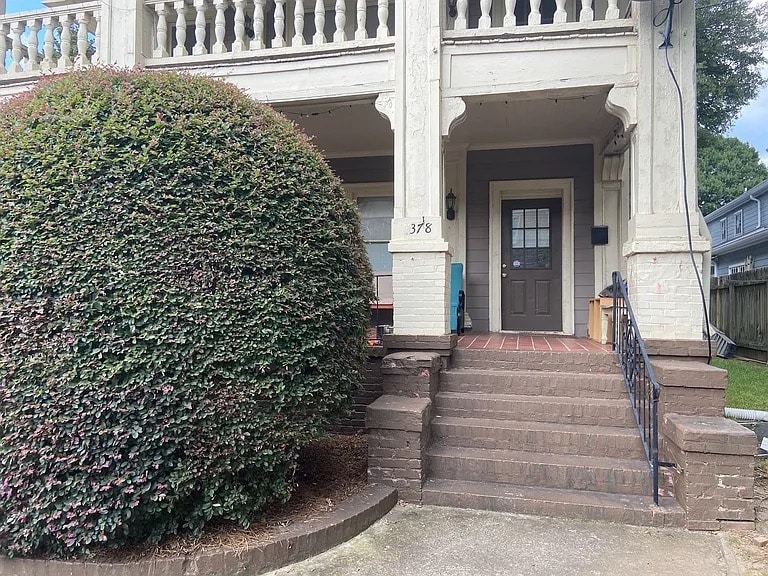 Building Photo - 378 Angier Ave NE