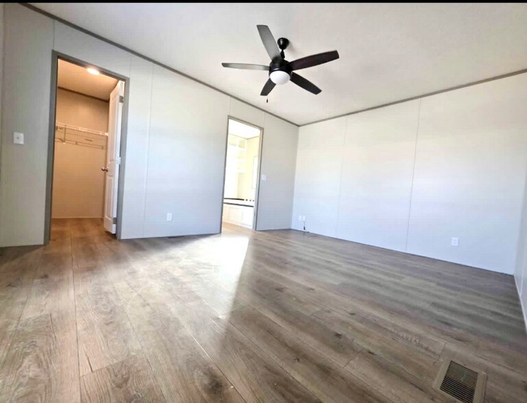 Building Photo - 315 Owens St