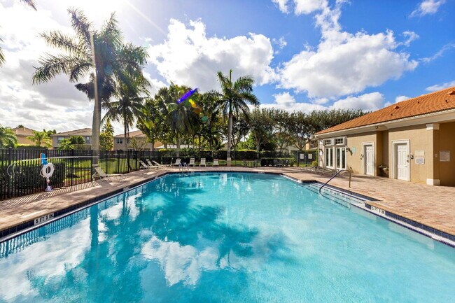Building Photo - Beautiful 4BR Home in Gated Wellington Shores | Fenced Yard | Resort-Style Amenities