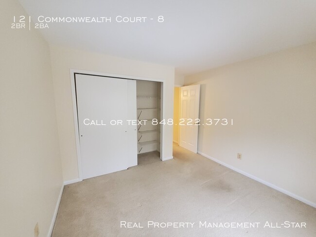 Building Photo - 121 Commonwealth Ct