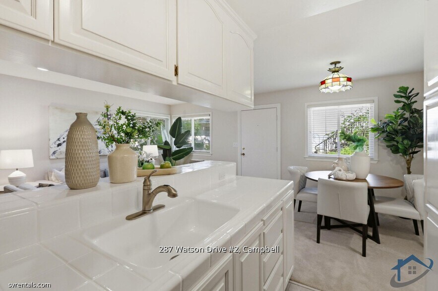Building Photo - 287 Watson Dr