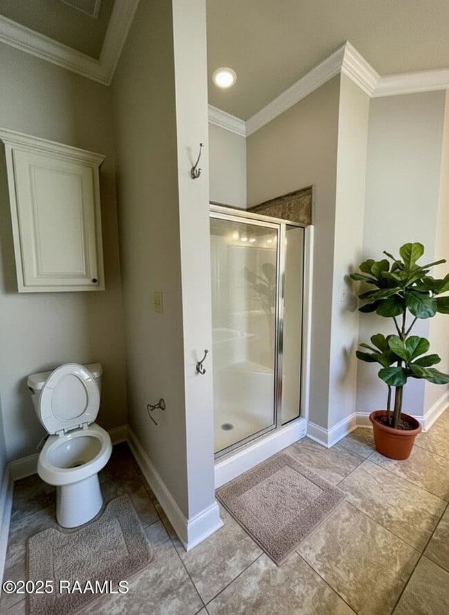 Building Photo - 218 Brightwood Dr