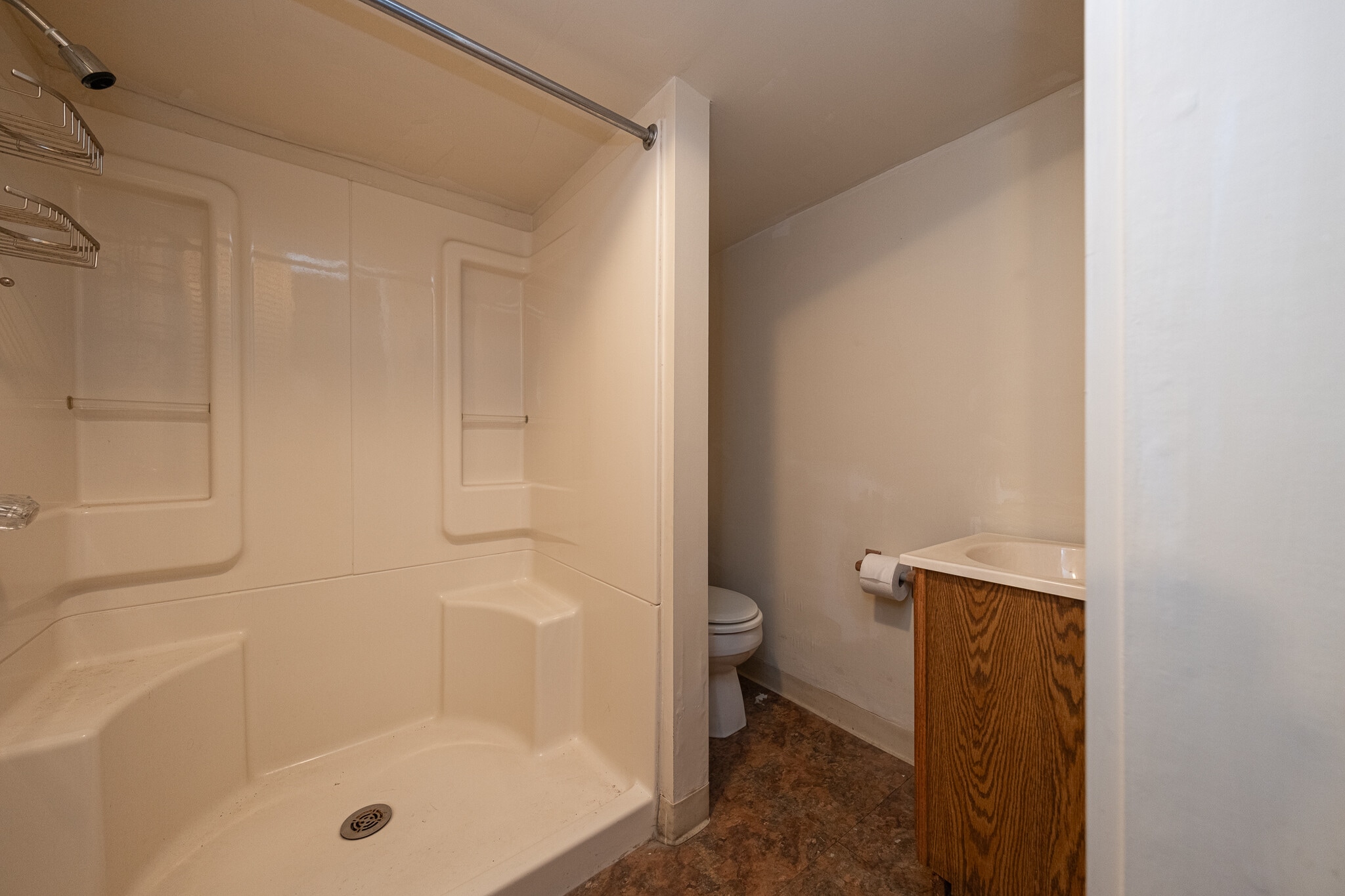 Building Photo - 445 Jenne Dr