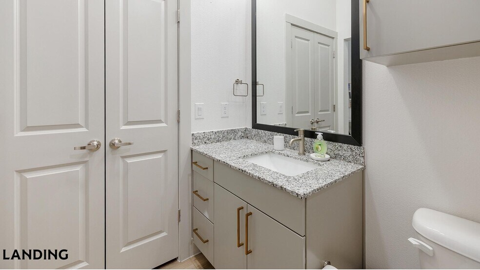 Building Photo - 13701 Montfort Dr