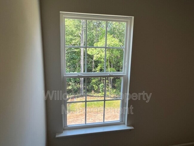 Building Photo - 257 David Hl Dr