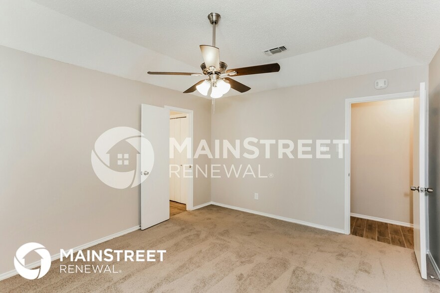 Building Photo - 4609 Ringold Dr