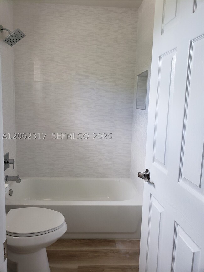 Building Photo - 2201 NW 170th Ave