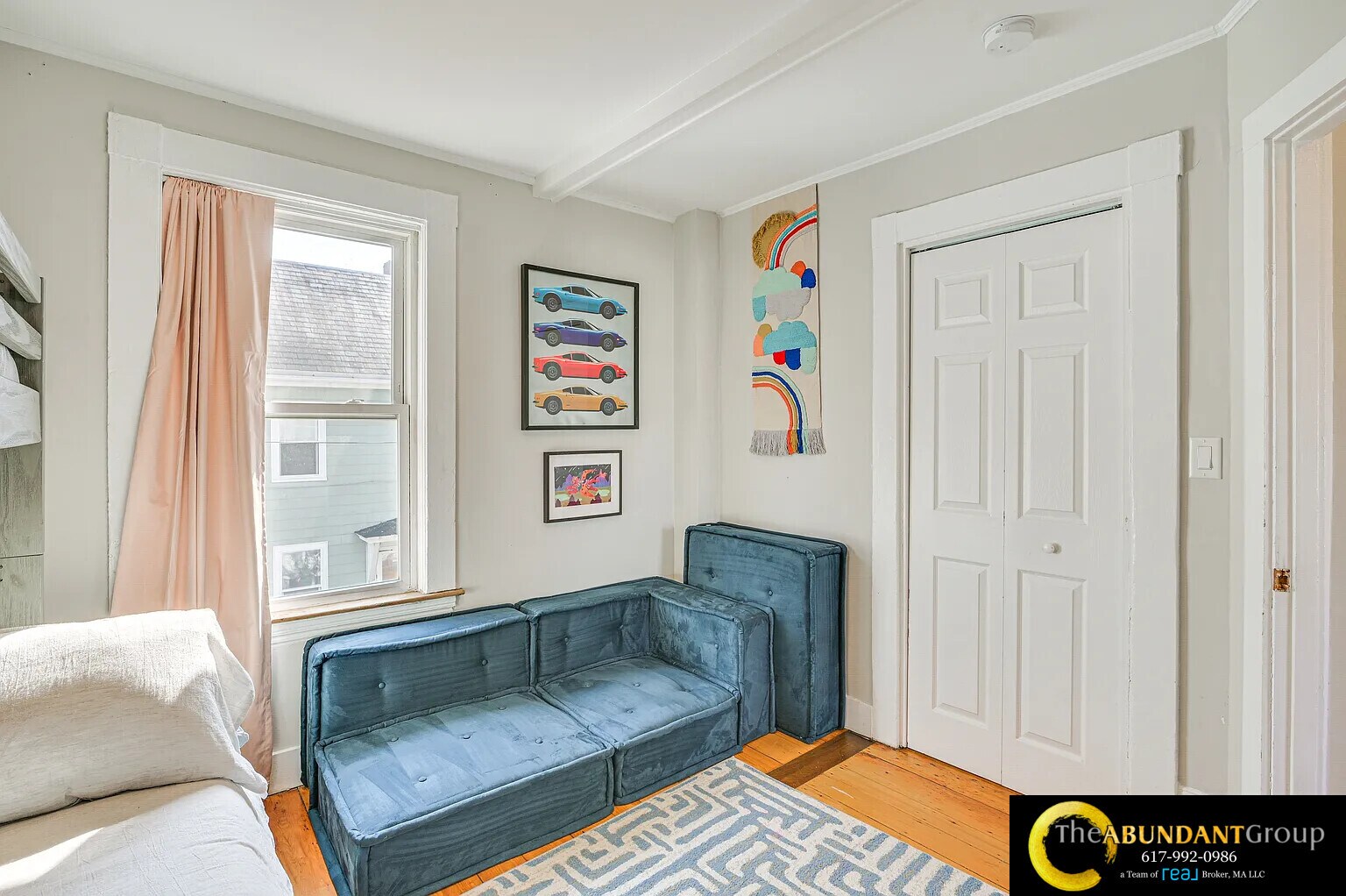 Building Photo - 44 Cottage St