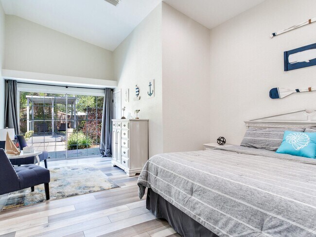 Building Photo - 6501 64th Ave N