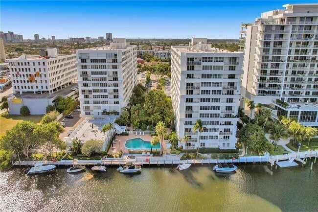 Building Photo - 1170 N Federal Hwy