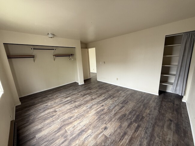 Building Photo - 4911 Fremont Ave N
