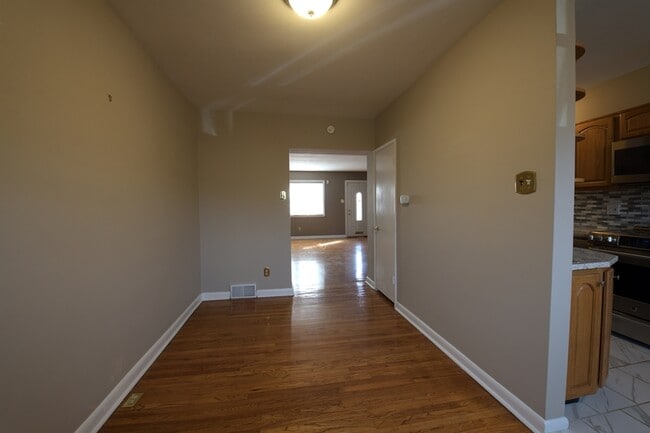 Building Photo - 3613 Weightman St