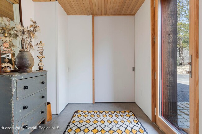 Building Photo - 94 Cherry Hill Rd