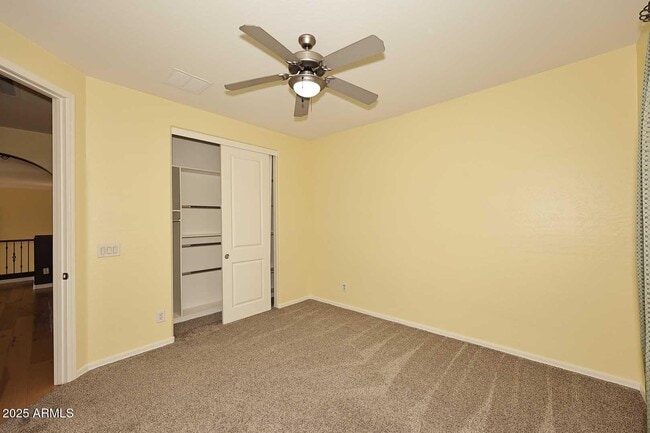 Building Photo - 2422 East Charlotte Dr