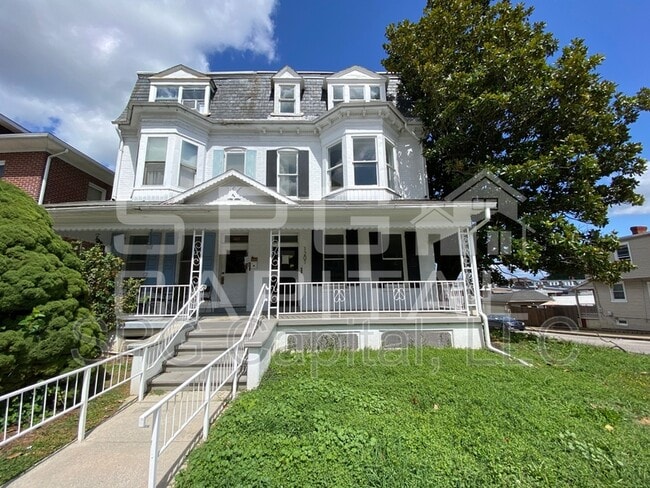 Primary Photo - 1201 W Princess St