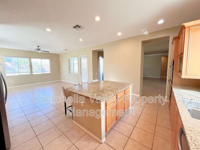 Building Photo - 43341 Parkway Esplanade W