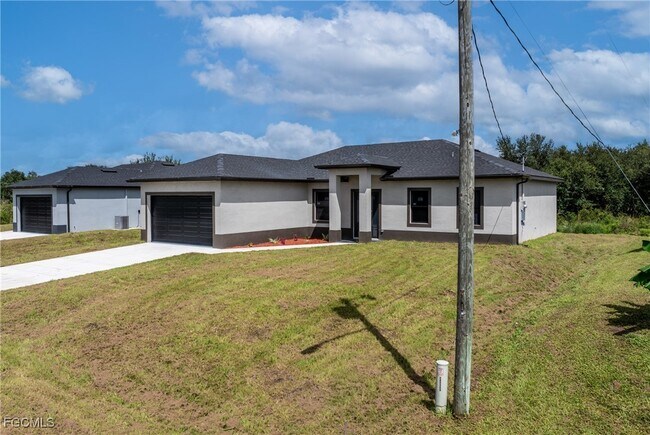 Building Photo - 2602 73rd St W