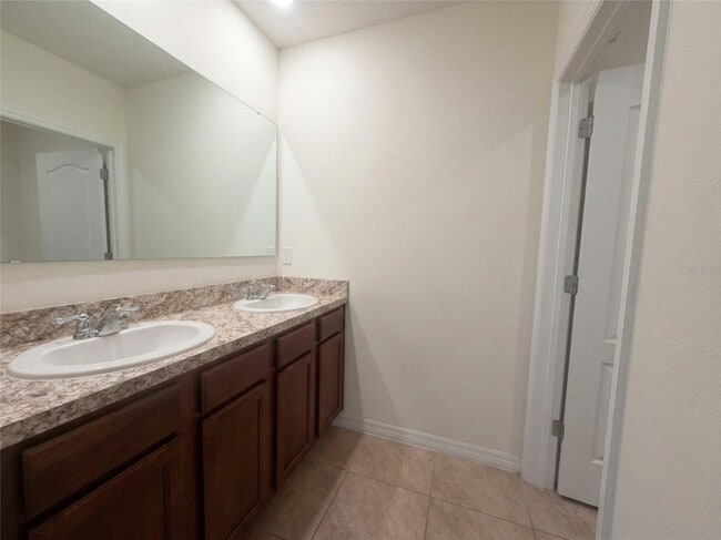 Building Photo - 1463 Fox Squirrel Dr