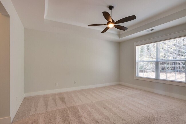 Building Photo - Beautiful Home in Lawton Station!