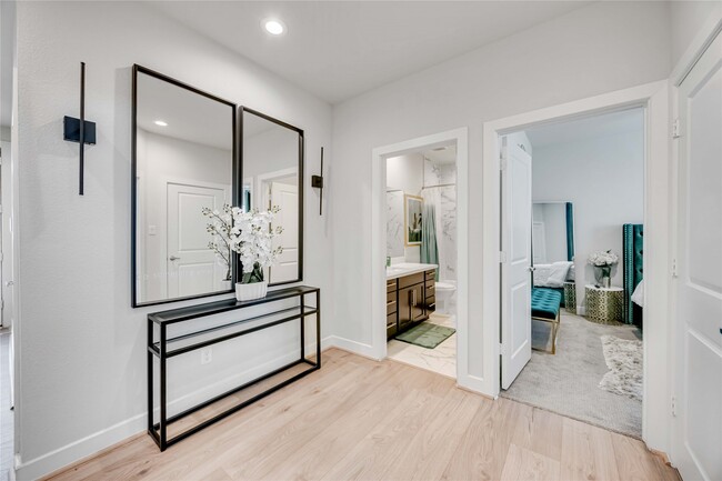 Building Photo - 108 Knightsbridge Park Ln