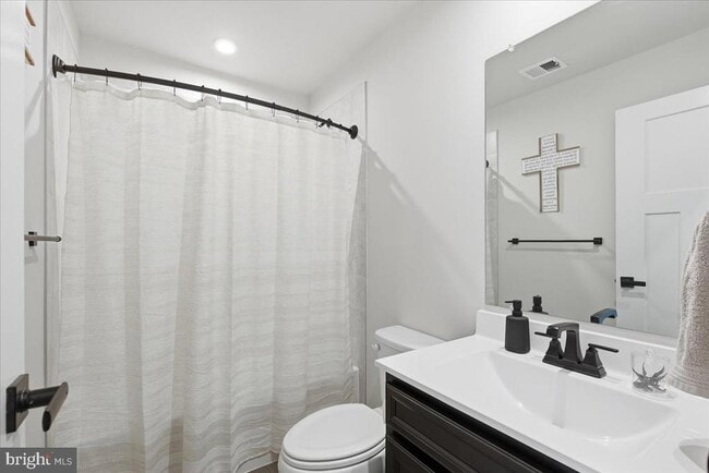 Building Photo - 7810 Yona Ct