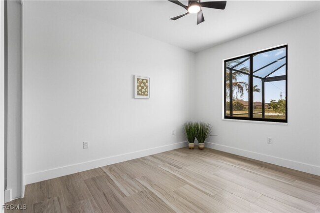 Building Photo - 2702 Old Burnt Store Rd N