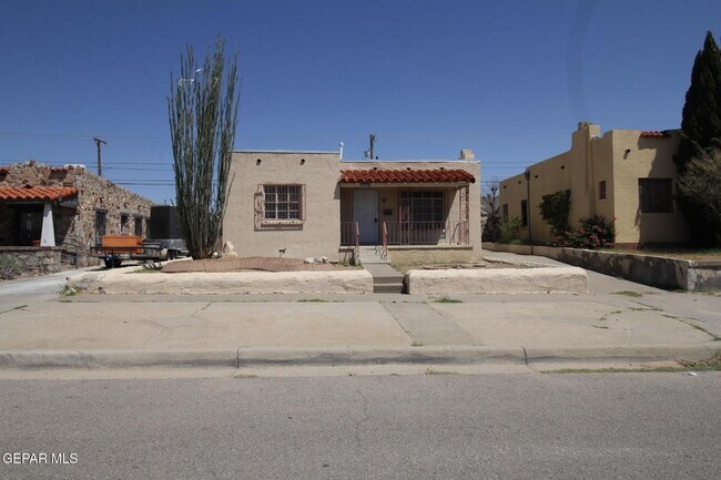 Building Photo - 3315 Sacramento Ave