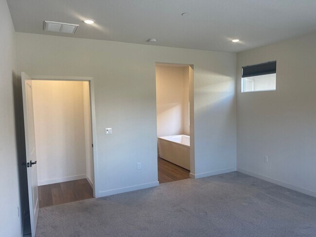 Building Photo - 2024 Build - 3br/2ba Home