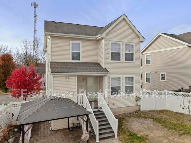 Building Photo - 238 Merrbaugh Dr