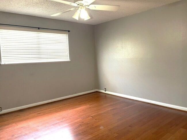 Building Photo - IN THE HEART OF UPTOWN HOUSTON - THE GALLE...