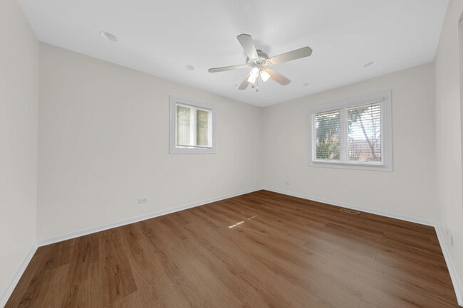 Building Photo - 5080 Prairie Oak Rd