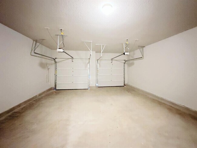 Building Photo - 163 Haywood Mnr