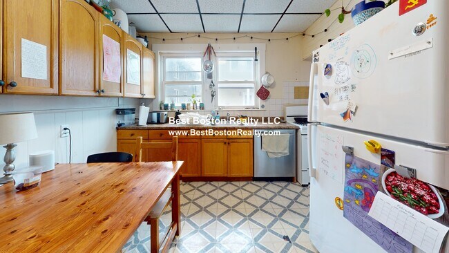 Building Photo - 6 Bailey St