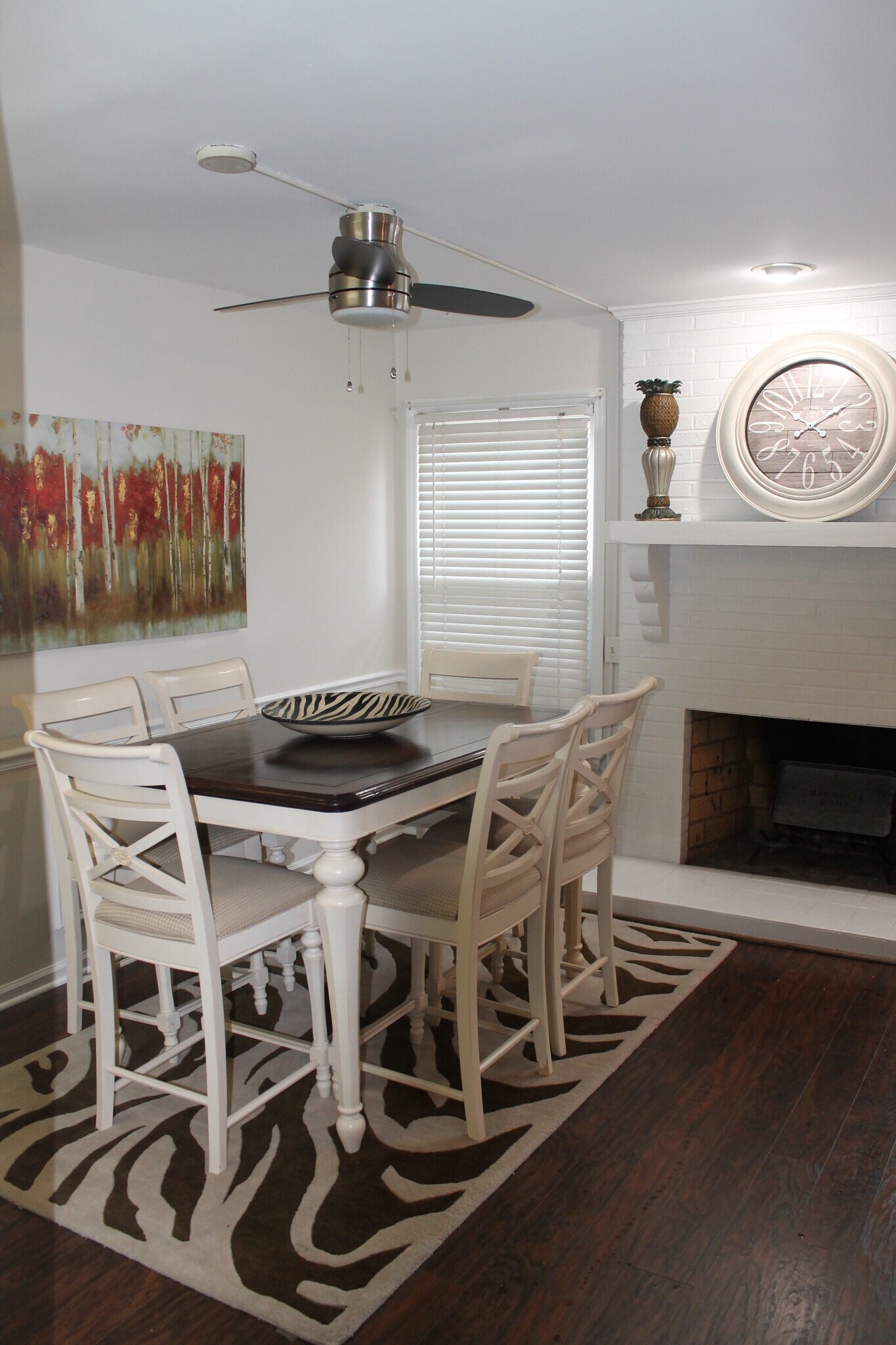 Building Photo - 7245 Meeting St