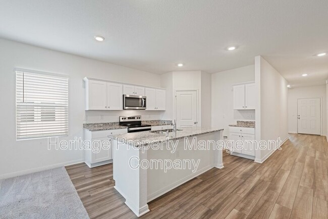 Building Photo - 6028 Pearl Mdw