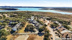 Building Photo - 1135 Parkview Dr