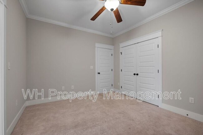 Building Photo - 311B 54th Ave N