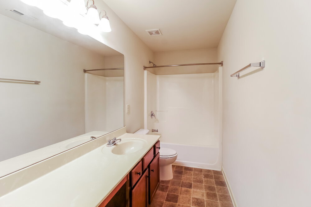 Building Photo - 4322 Mill Farm Ln NE