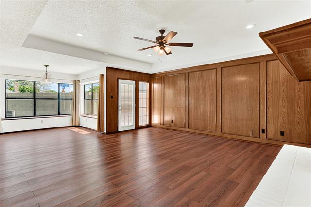 Building Photo - 2713 Pinery Ln
