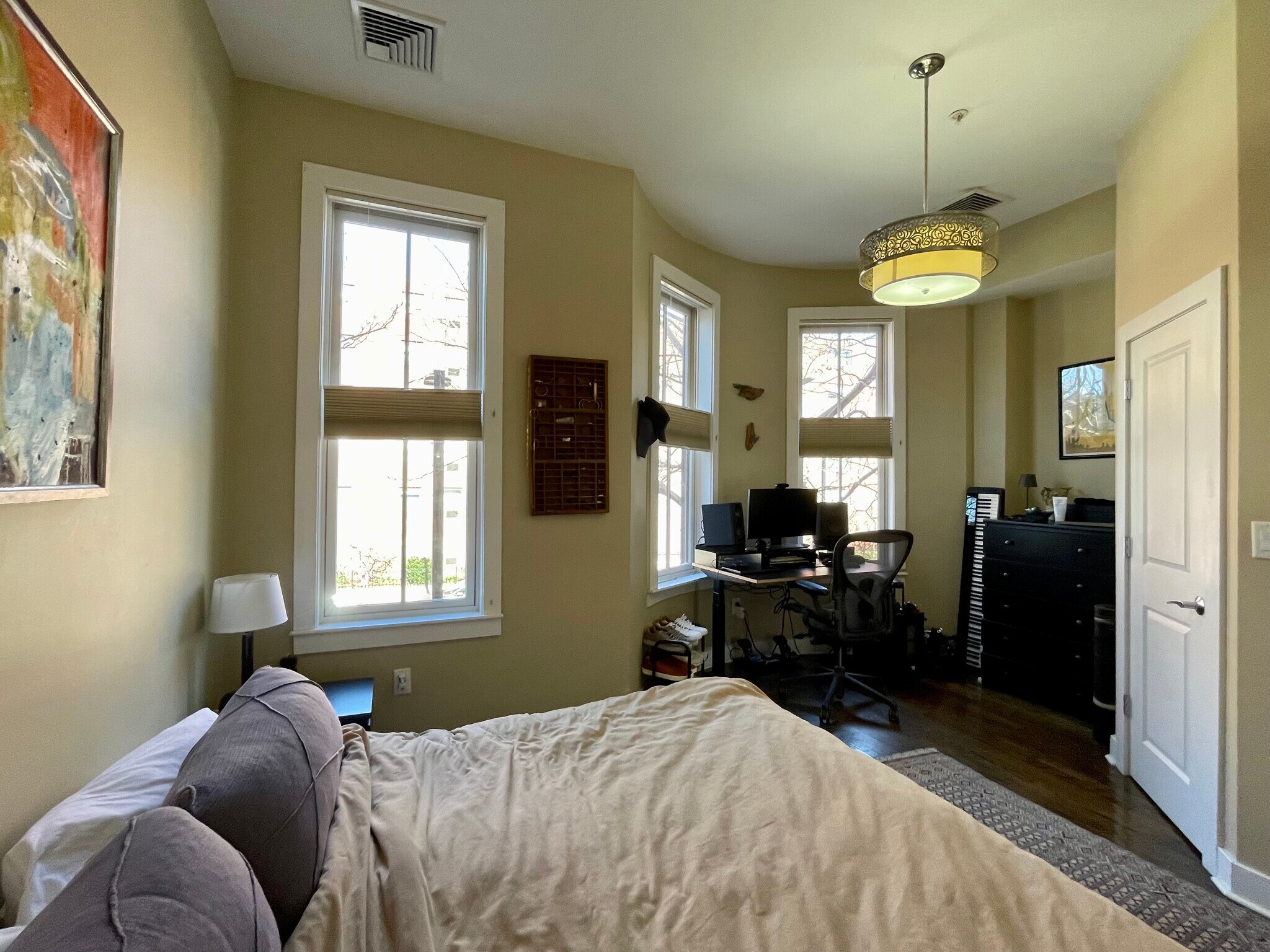 Building Photo - 410 Columbus Ave