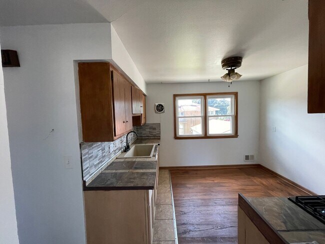 Building Photo - 4820 N 91st St